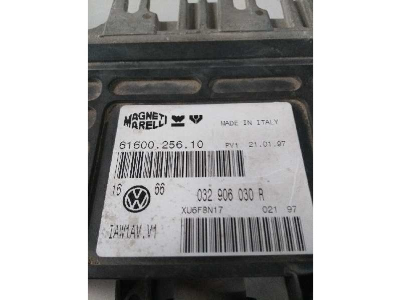 Recambio de centralita motor uce para volkswagen golf iii berlina (1h1) 1.6 referencia OEM IAM IAW1AVV1 032906030R 6160025610