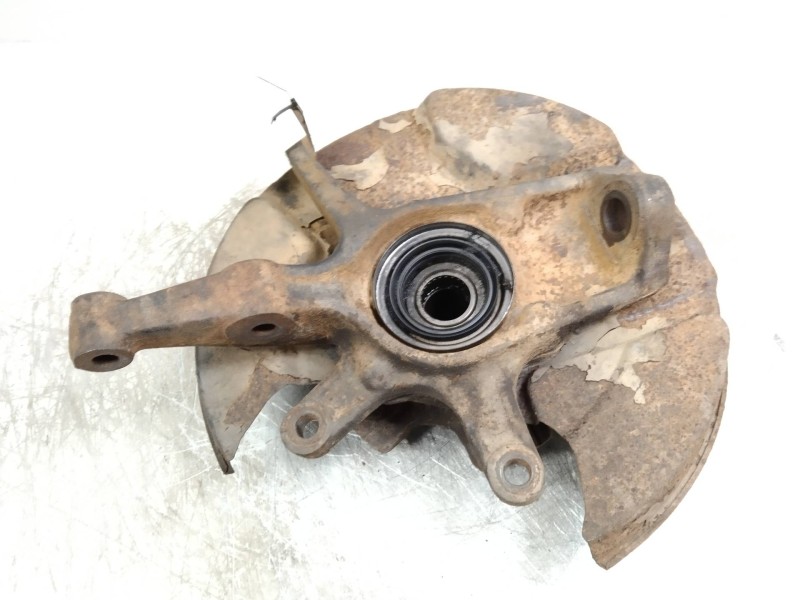 Recambio de mangueta delantera izquierda para santana 300 1.6 hdi referencia OEM IAM   