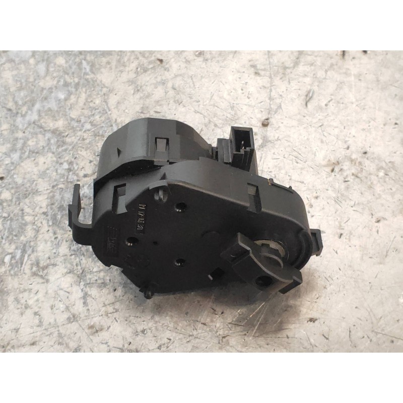 Recambio de motor apertura trampillas climatizador para bmw serie 6 coupe (e63) 4.4 v8 32v cat referencia OEM IAM 69303039  