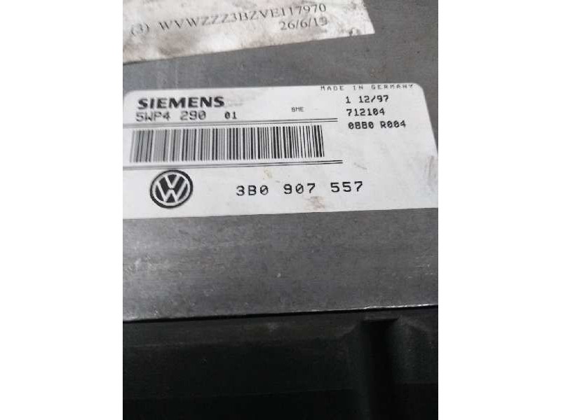 Recambio de centralita motor uce para volkswagen passat berlina (3b2) 1.6 referencia OEM IAM 3B0907557 5WP429001 