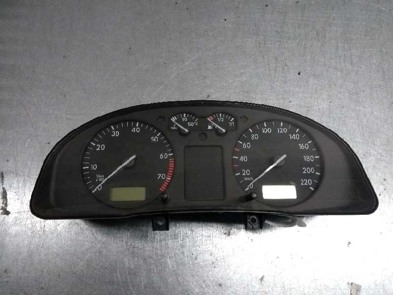 Recambio de cuadro instrumentos para volkswagen passat berlina (3b2) 1.6 referencia OEM IAM   