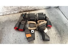 Recambio de juego cinturones trasero para chevrolet captiva 2.0 vcdi lt referencia OEM IAM   