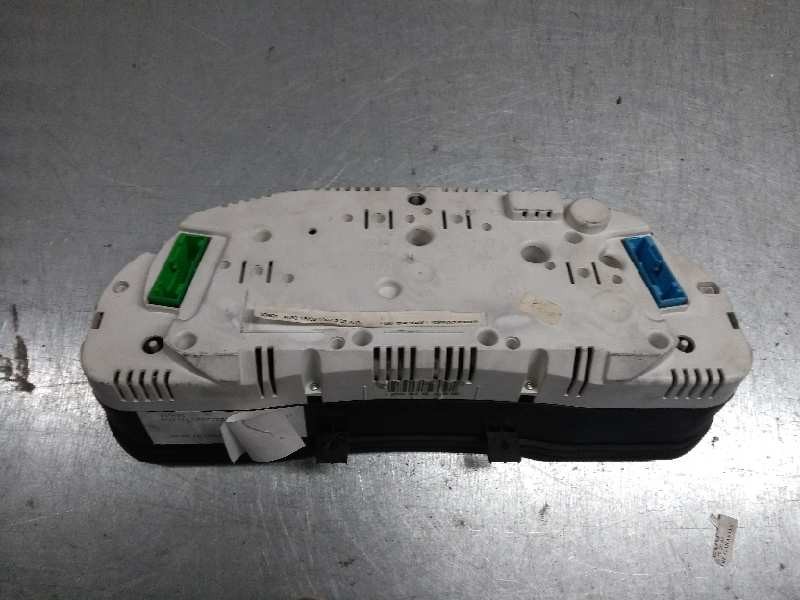 Recambio de cuadro instrumentos para volkswagen passat berlina (3b2) 1.6 referencia OEM IAM   
