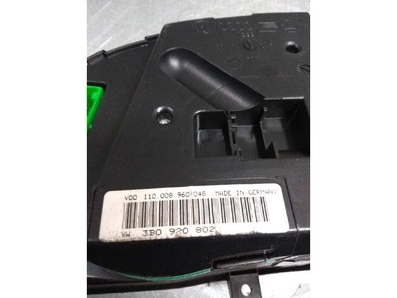 Recambio de cuadro instrumentos para volkswagen passat berlina (3b2) 1.6 referencia OEM IAM 3B0920802 110008960048 