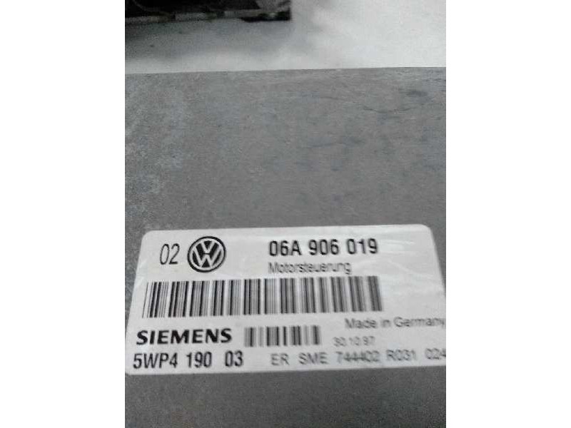 Recambio de centralita motor uce para volkswagen golf iv berlina (1j1) 1.6 referencia OEM IAM 5WP419003 06A906019 