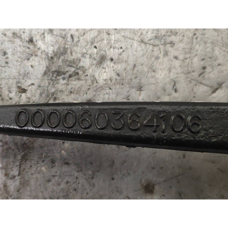 Recambio de brazo suspension superior trasero izquierdo para mercedes clase r (w251) 320 cdi (251.022) referencia OEM IAM 000060