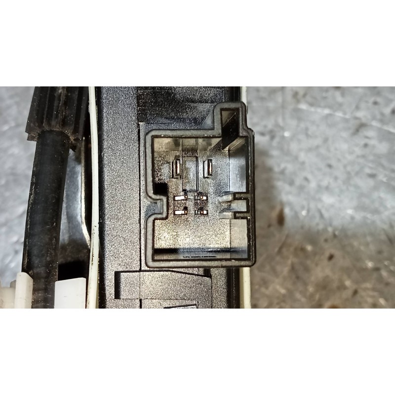 Recambio de elevalunas delantero derecho para audi a4 avant (8k5) (2008) 2.0 16v tdi referencia OEM IAM 8K0959802  