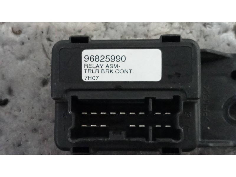 Recambio de modulo electronico para chevrolet captiva 2.0 vcdi lt referencia OEM IAM 96825990  