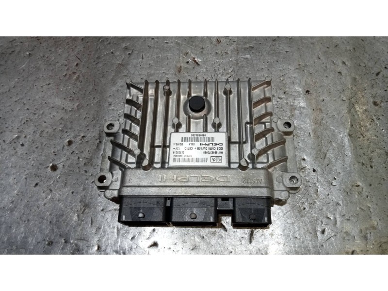 Recambio de centralita motor uce para citroen c5 berlina seduction referencia OEM IAM 28335216 9801538280 