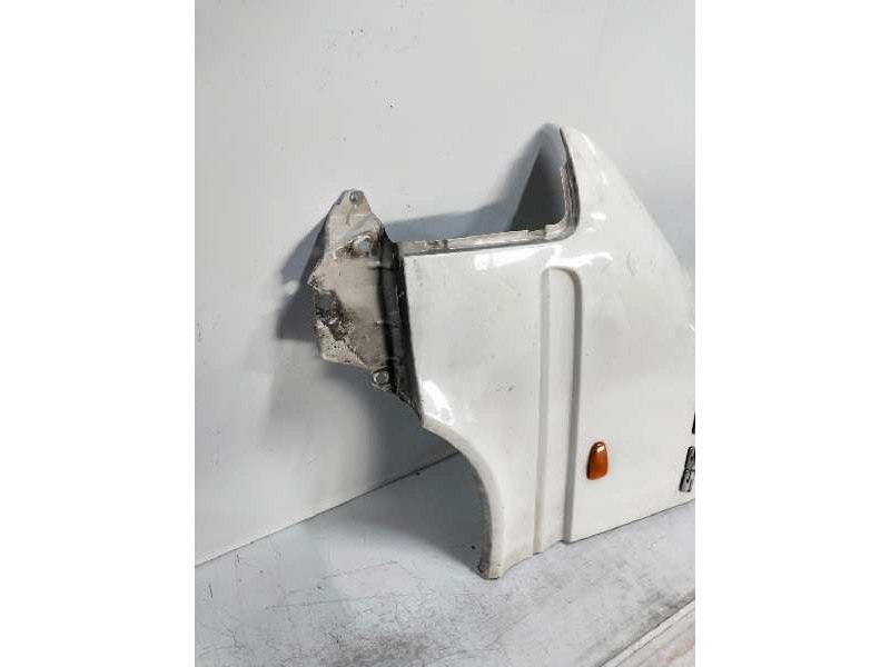 Recambio de aleta delantera izquierda para volkswagen lt caja cerrada / combi (mod. 1997) referencia OEM IAM   