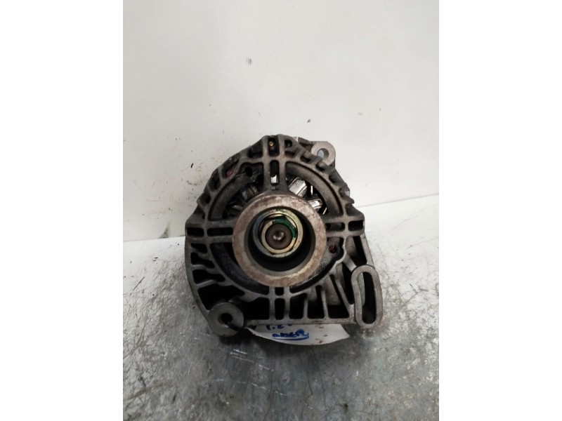 Recambio de alternador para fiat punto berlina (188) 1.2 16v dynamic referencia OEM IAM 51700675 DENSO 