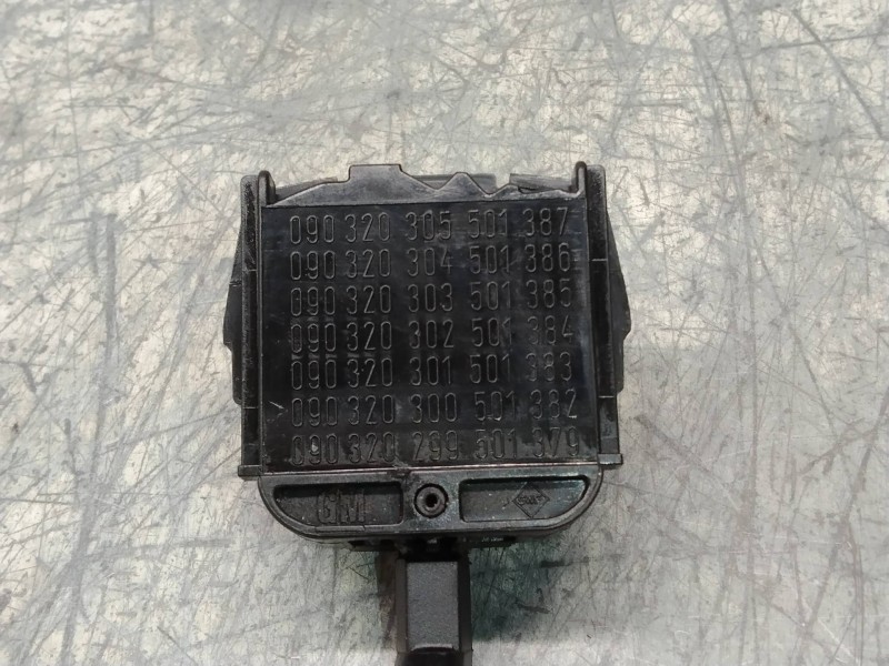 Recambio de mando limpia para opel corsa a gl referencia OEM IAM 090320305 090320304 090320303 090320302 090320301