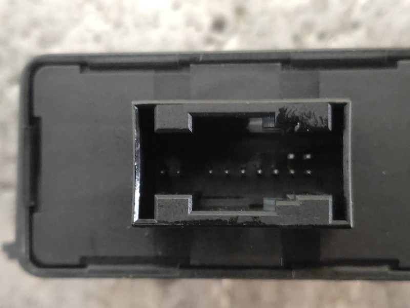 Recambio de modulo electronico para mercedes clase r (w251) 320 cdi (251.022) referencia OEM IAM A2118708726 5DF00827804 
