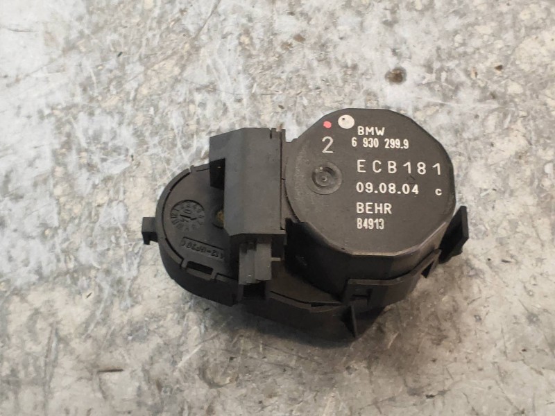 Recambio de motor apertura trampillas climatizador para bmw serie 6 coupe (e63) 4.4 v8 32v cat referencia OEM IAM 69303039  