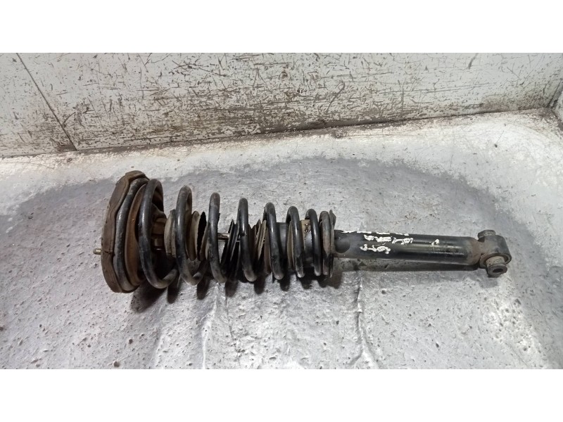 Recambio de amortiguador delantero izquierdo para nissan primera trav. (wp11) básico referencia OEM IAM   