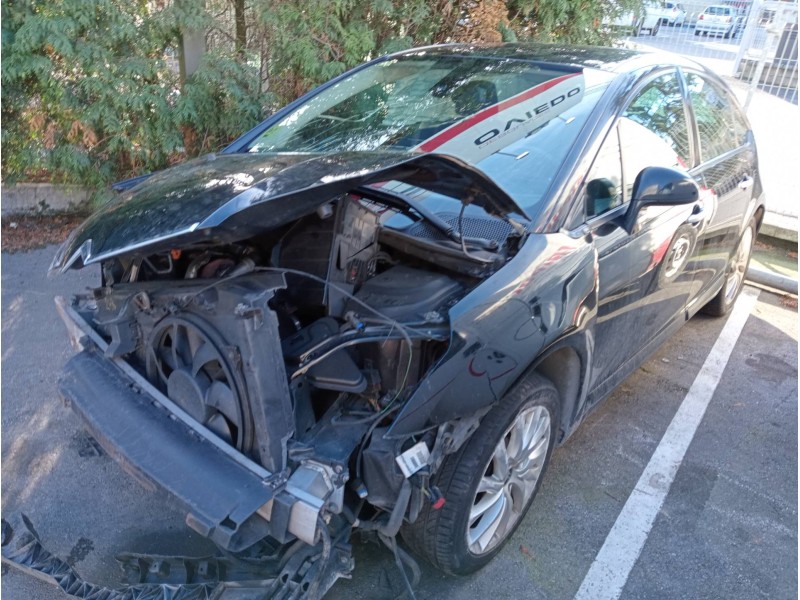 citroen c4 berlina del año 2008