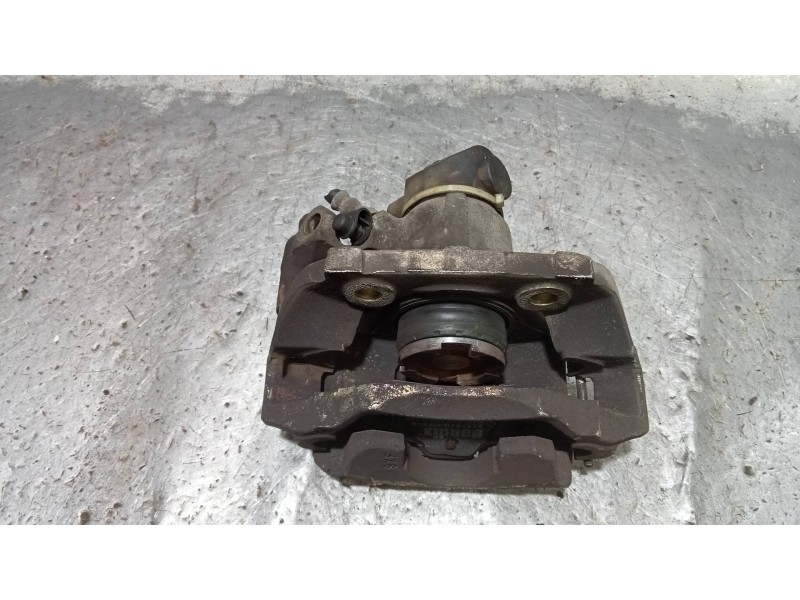 Recambio de pinza freno delantera izquierda para citroen xantia berlina 1.6 armonia referencia OEM IAM   