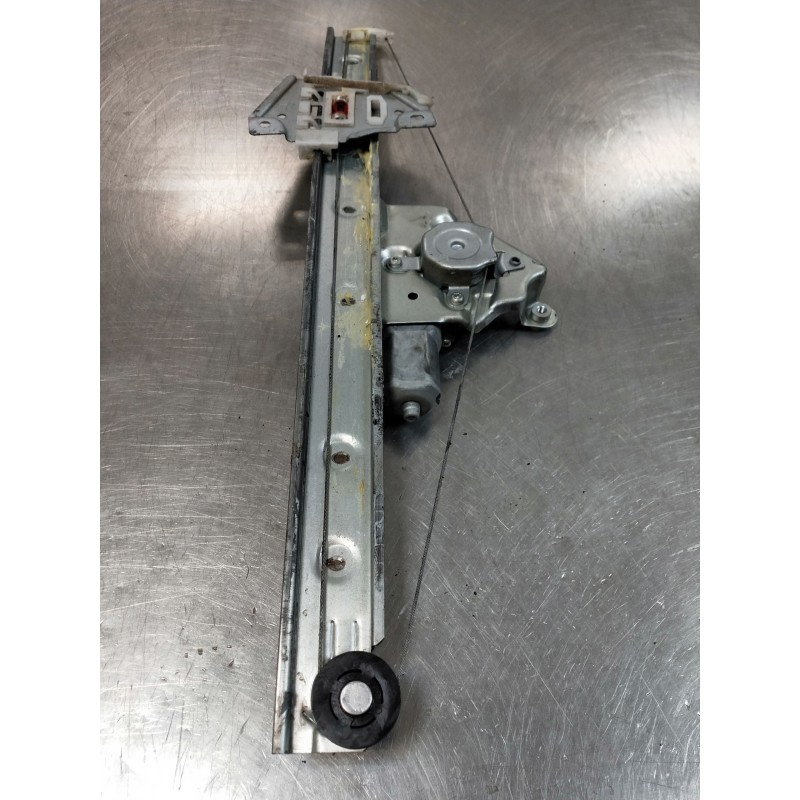Recambio de elevalunas delantero izquierdo para suzuki grand vitara jb (jt) 1,9 ltr. ddis jlx-e 5-türig referencia OEM IAM   5P