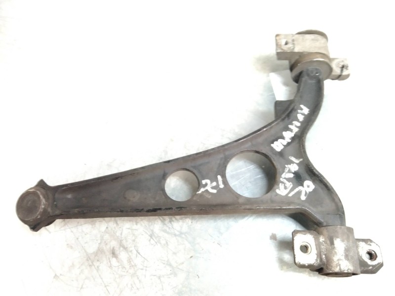 Recambio de brazo suspension inferior delantero izquierdo para fiat multipla (186) 1.9 jtd 110 elx eleganza referencia OEM IAM  