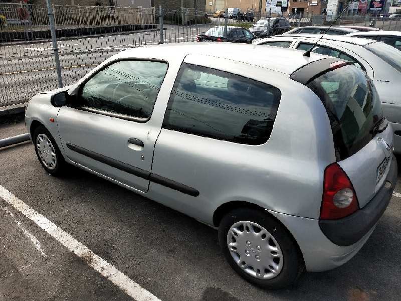 renault clio ii fase ii (b/cb0) del año 2002
