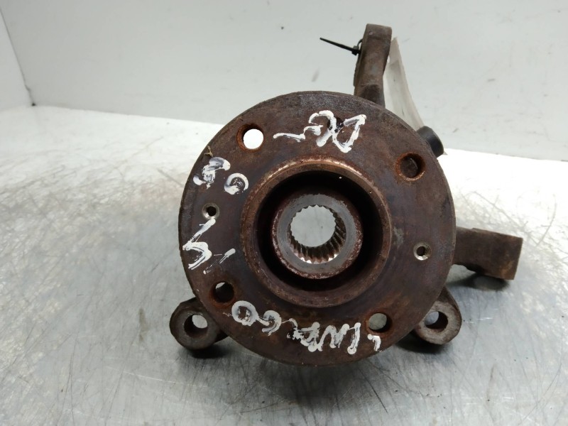 Recambio de mangueta delantera derecha para tata indigo marina 1.4 referencia OEM IAM   