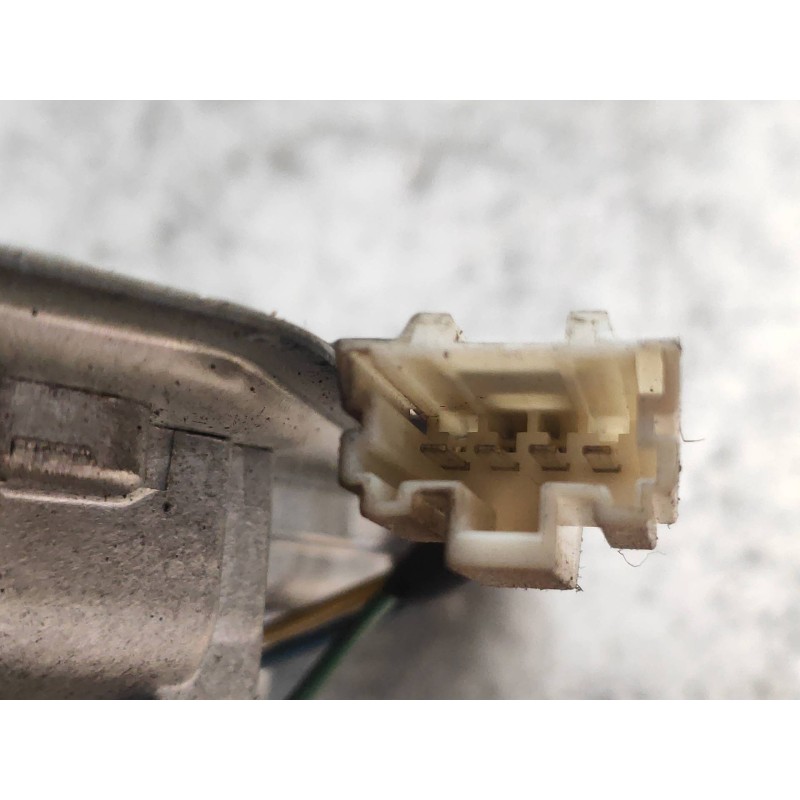 Recambio de motor limpia trasero para mitsubishi montero (v60/v70) 3.2 di-d avance (5-ptas.) referencia OEM IAM MR388052 8492001