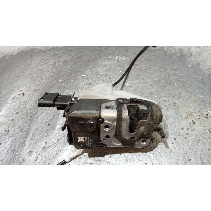 Recambio de motor cierre centralizado trasero derecho para citroen c5 berlina seduction referencia OEM IAM PSA732153  
