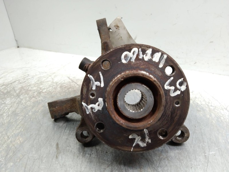 Recambio de mangueta delantera izquierda para tata indigo marina 1.4 referencia OEM IAM   