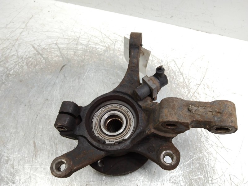 Recambio de mangueta delantera izquierda para tata indigo marina 1.4 referencia OEM IAM   