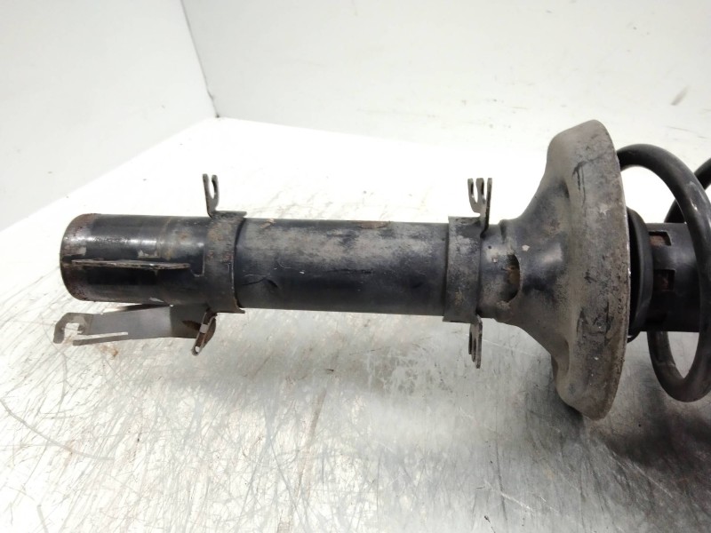 Recambio de amortiguador delantero izquierdo para volkswagen bora berlina (1j2) 1.9 tdi referencia OEM IAM 1J0413031BH  