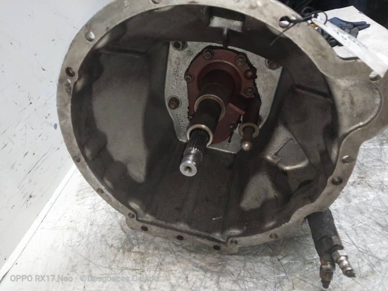 Recambio de caja cambios para land rover 109 3.5 6 cil referencia OEM IAM E42106421  