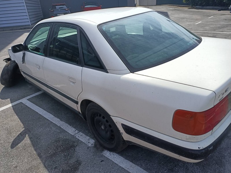audi 100 berlina (c4) del año 1992