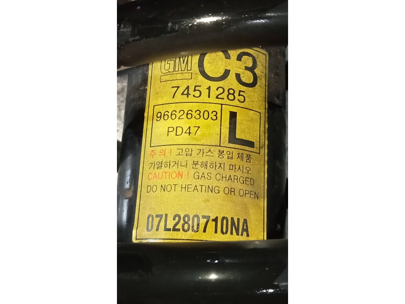 Recambio de amortiguador delantero izquierdo para chevrolet captiva 2.0 vcdi lt referencia OEM IAM 96626303 7451285 