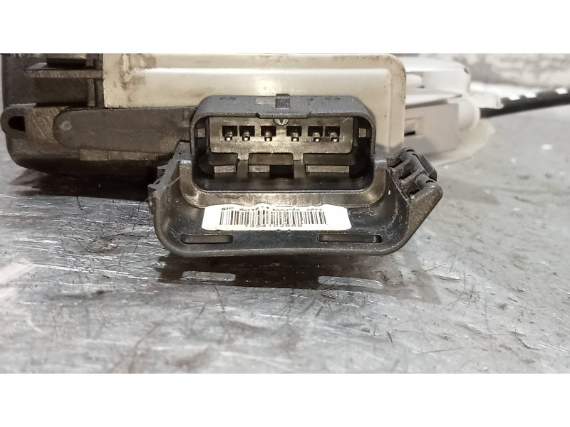 Recambio de motor cierre centralizado trasero derecho para citroen c5 berlina seduction referencia OEM IAM PSA732153  