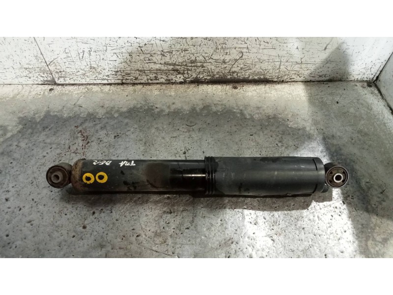Recambio de amortiguador trasero derecho para chevrolet captiva 2.0 vcdi lt referencia OEM IAM   