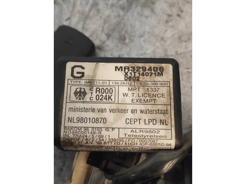Recambio de conmutador de arranque para mitsubishi montero (v60/v70) 3.2 di-d avance (5-ptas.) referencia OEM IAM MR329406 X1T14