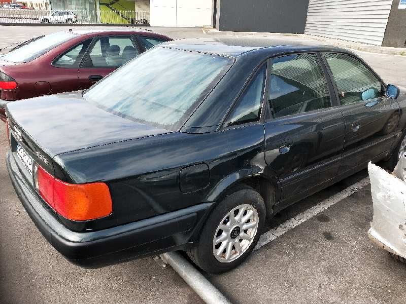 audi 100 berlina (c4) del año 1994