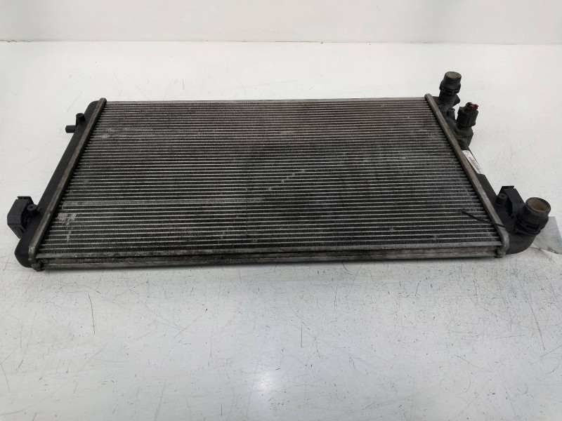 Recambio de radiador agua para volkswagen bora berlina (1j2) 1.9 tdi referencia OEM IAM 1J0121253AD  