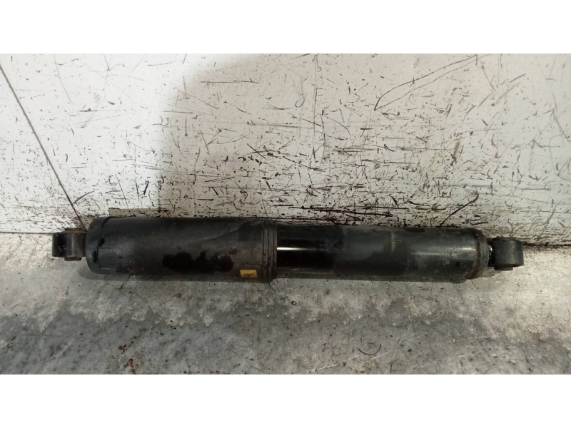 Recambio de amortiguador trasero izquierdo para chevrolet captiva 2.0 vcdi lt referencia OEM IAM   