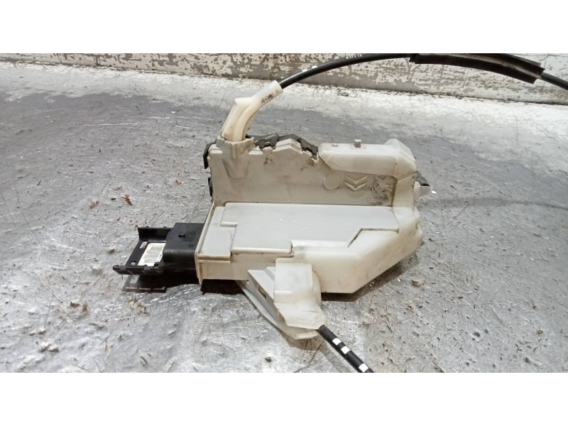 Recambio de motor cierre centralizado trasero derecho para citroen c5 berlina seduction referencia OEM IAM PSA732153  