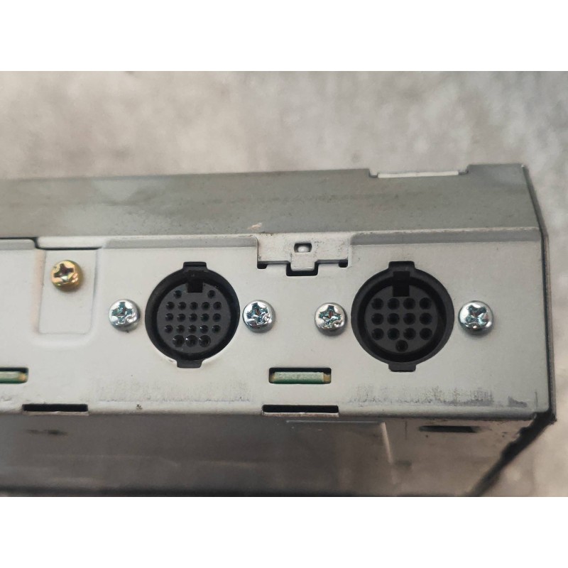 Recambio de sistema audio / radio cd para mitsubishi montero (v60/v70) 3.2 di-d avance (5-ptas.) referencia OEM IAM MZ312395  