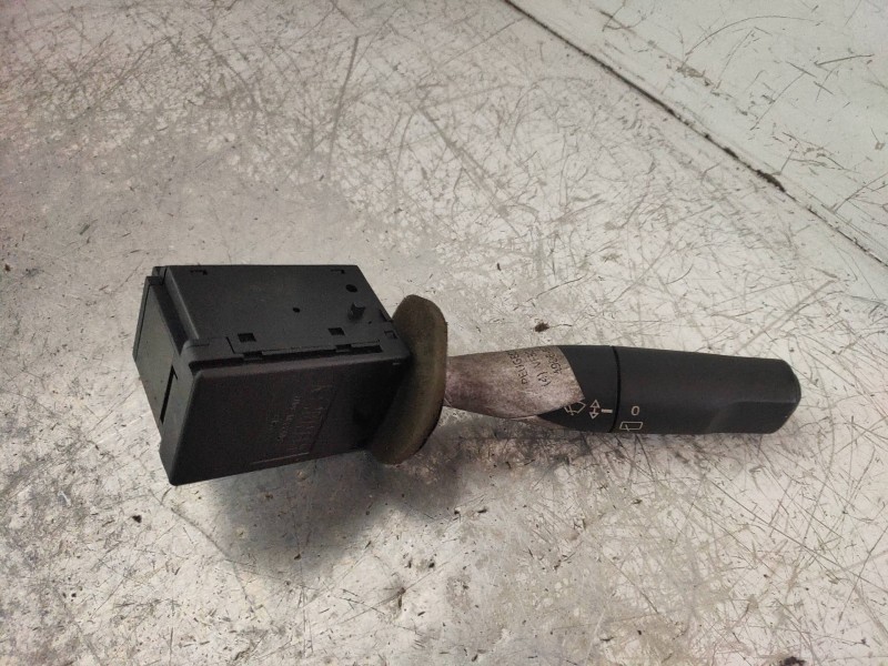 Recambio de mando limpia para peugeot 206 berlina xn referencia OEM IAM 96049597ZL 61580003 