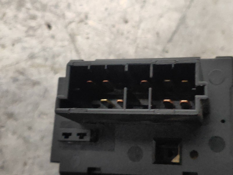 Recambio de mando limpia para peugeot 206 berlina xn referencia OEM IAM 96049597ZL 61580003 