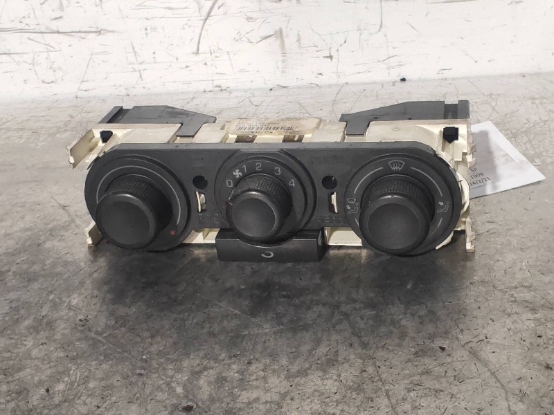 Recambio de mando calefaccion / aire acondicionado para seat ibiza (6l1) signo referencia OEM IAM 6L0819045   Recambio de mando calefaccion / aire acondicionado para seat ibiza (6l1) signo referencia OEM IAM 6L0819045