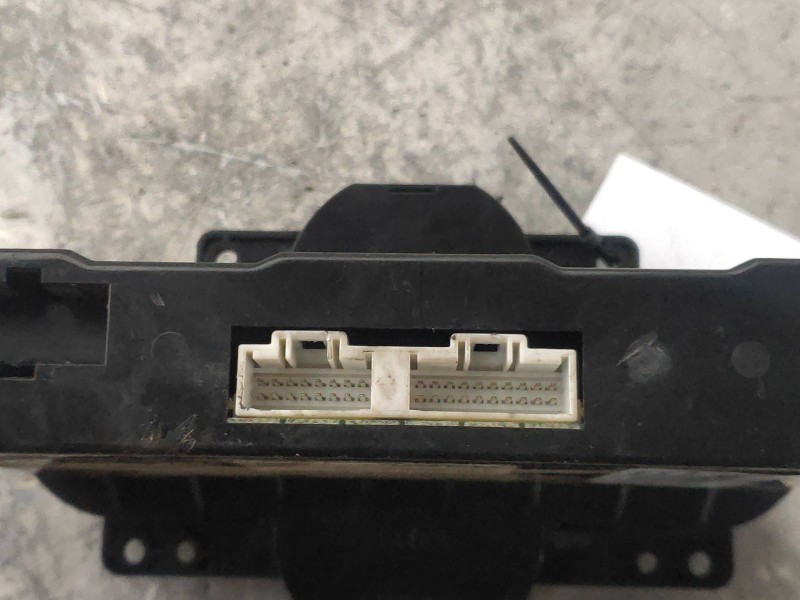 Recambio de mando calefaccion / aire acondicionado para kia carens 2.0 crdi ex monovolumen referencia OEM IAM 0K2FB61190 S513700