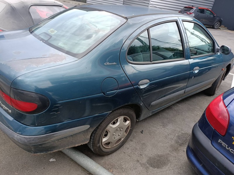 renault megane i classic (la0) del año 1998