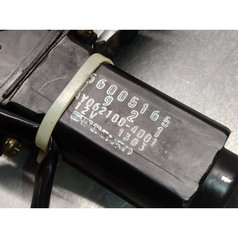 Recambio de elevalunas delantero izquierdo para jeep gr.cherokee (zj)/(z) 5.2 ltd. (zj) referencia OEM IAM 56005165 AY0621004001