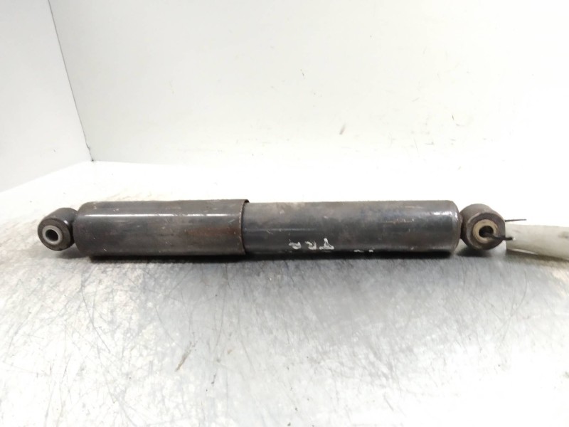 Recambio de amortiguador trasero para tata safari 2.0 td referencia OEM IAM   