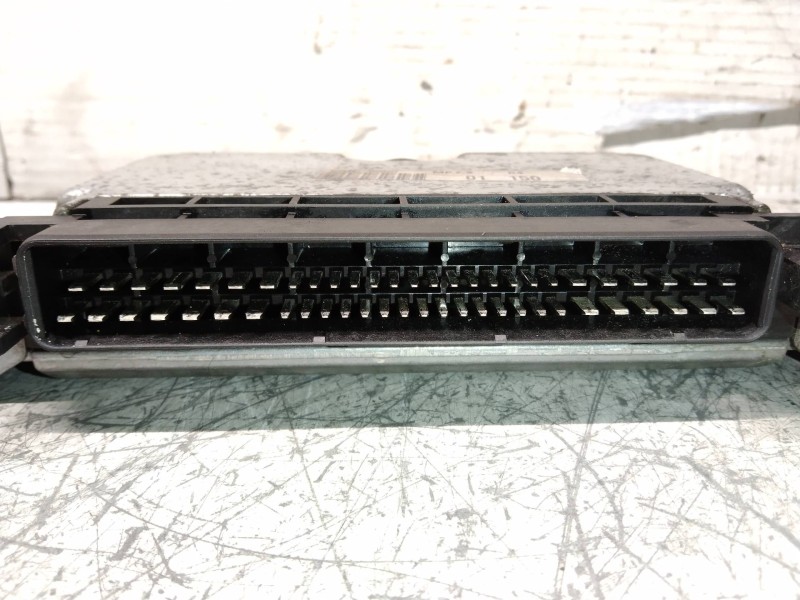 Recambio de centralita motor uce para peugeot 206 berlina xt referencia OEM IAM 0261206216 9632693980 04