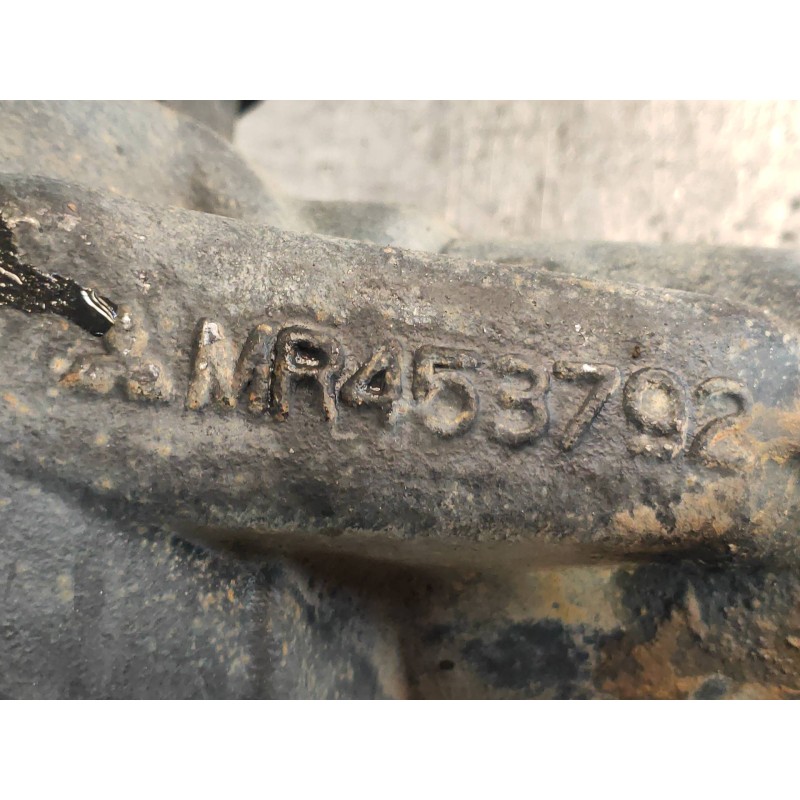 Recambio de diferencial delantero para mitsubishi montero (v60/v70) 3.2 di-d avance (5-ptas.) referencia OEM IAM XXW4.100 MR4537